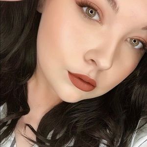 Powerlips Fluid in “Breadwinner”